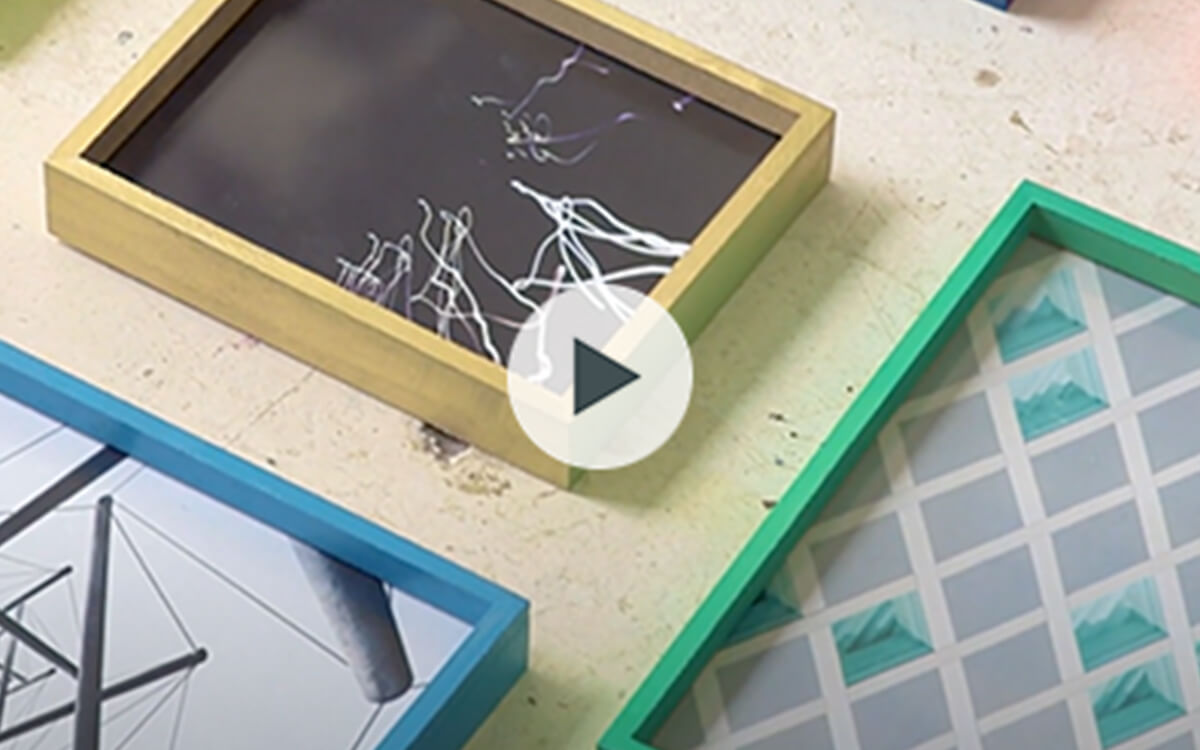 How to paint photo frames